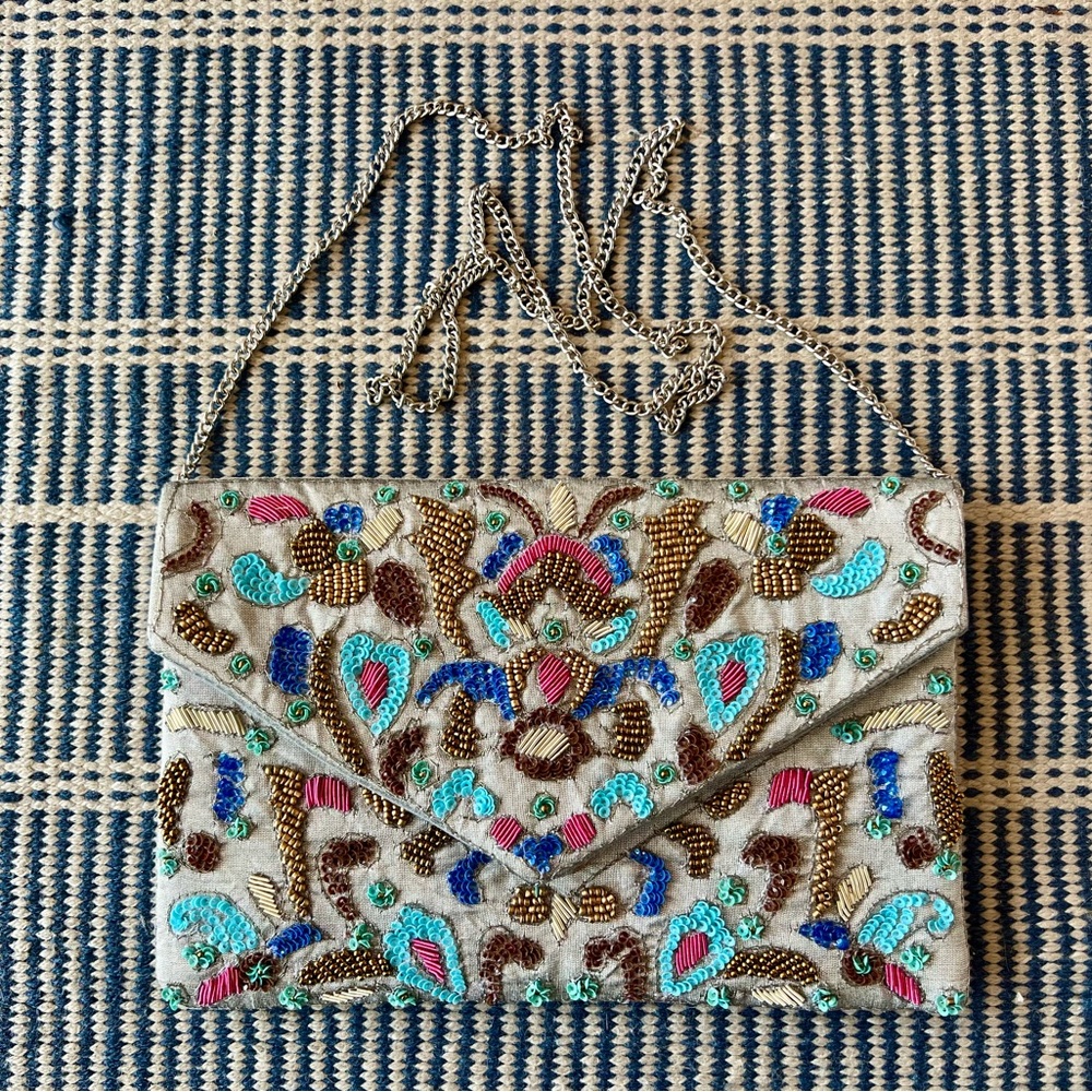 Djula Joaillerie / Paris silk beaded envelope purse with chain or can be clutch